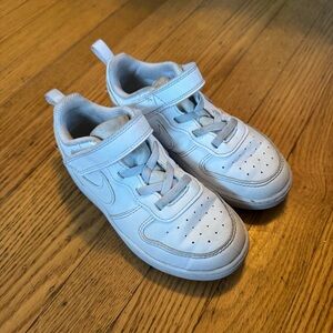 Nike Kids Air Force 1 with Velcro size‎ 9.5